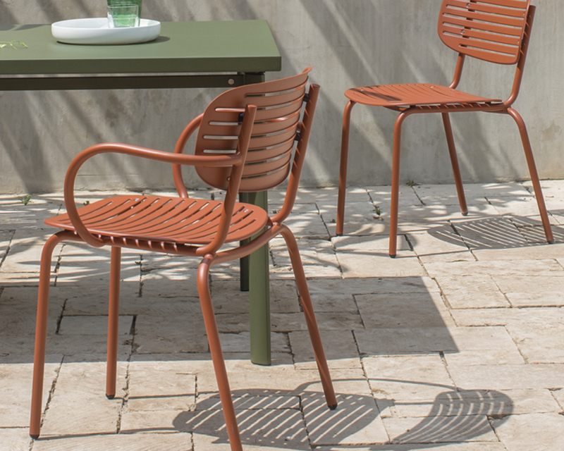 emu mom collection patio installation