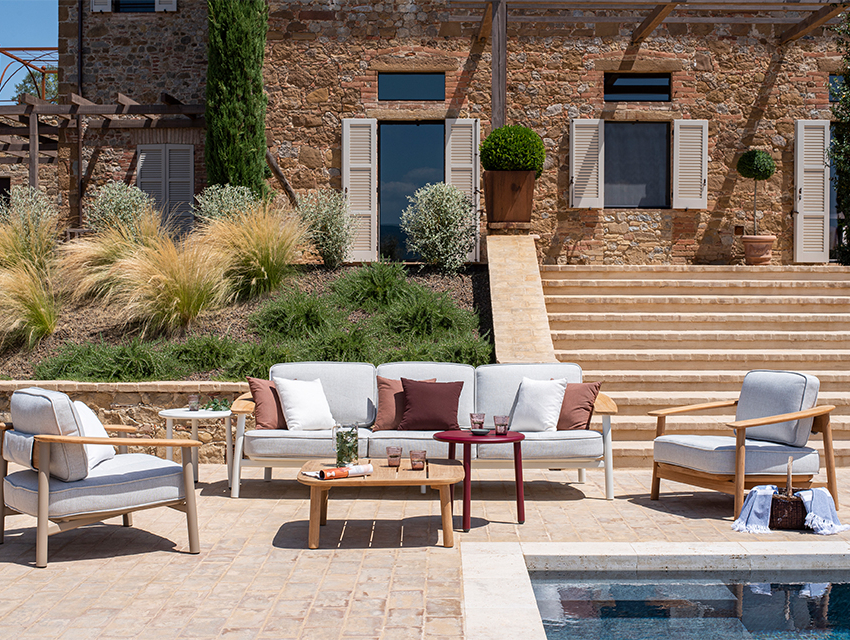 emu Twins Collection patio installation