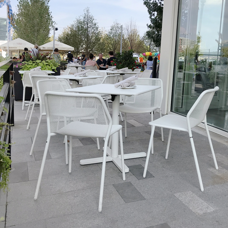 Dacha Beer Garden
